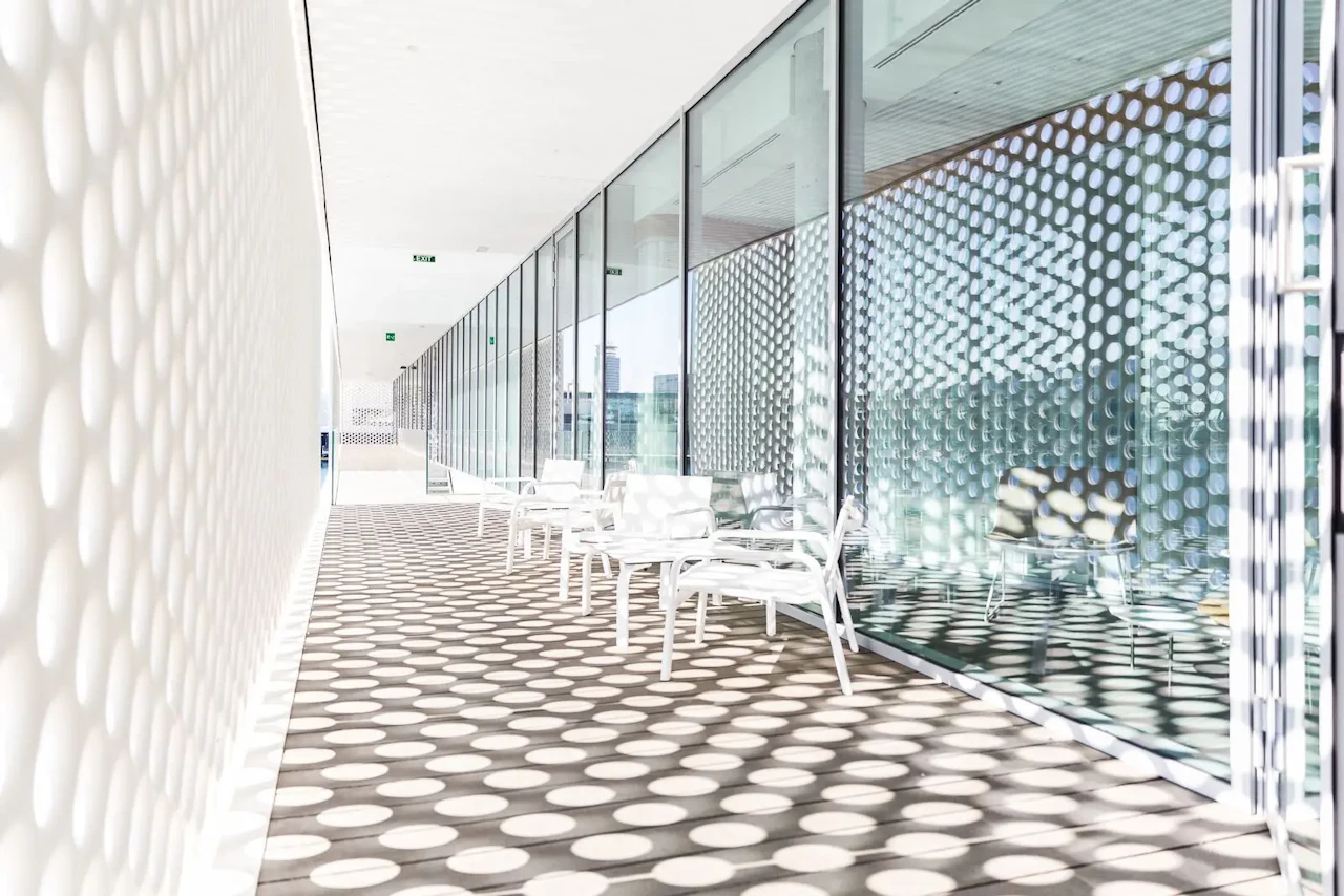 Yatching Business Hub &ndash; Marina Port Vell &ndash; The Gallery - Detalles