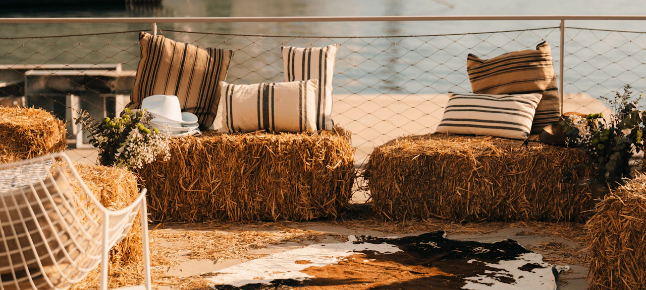 Western-style decoration at Marina Port Vell&rsquo;s themed party